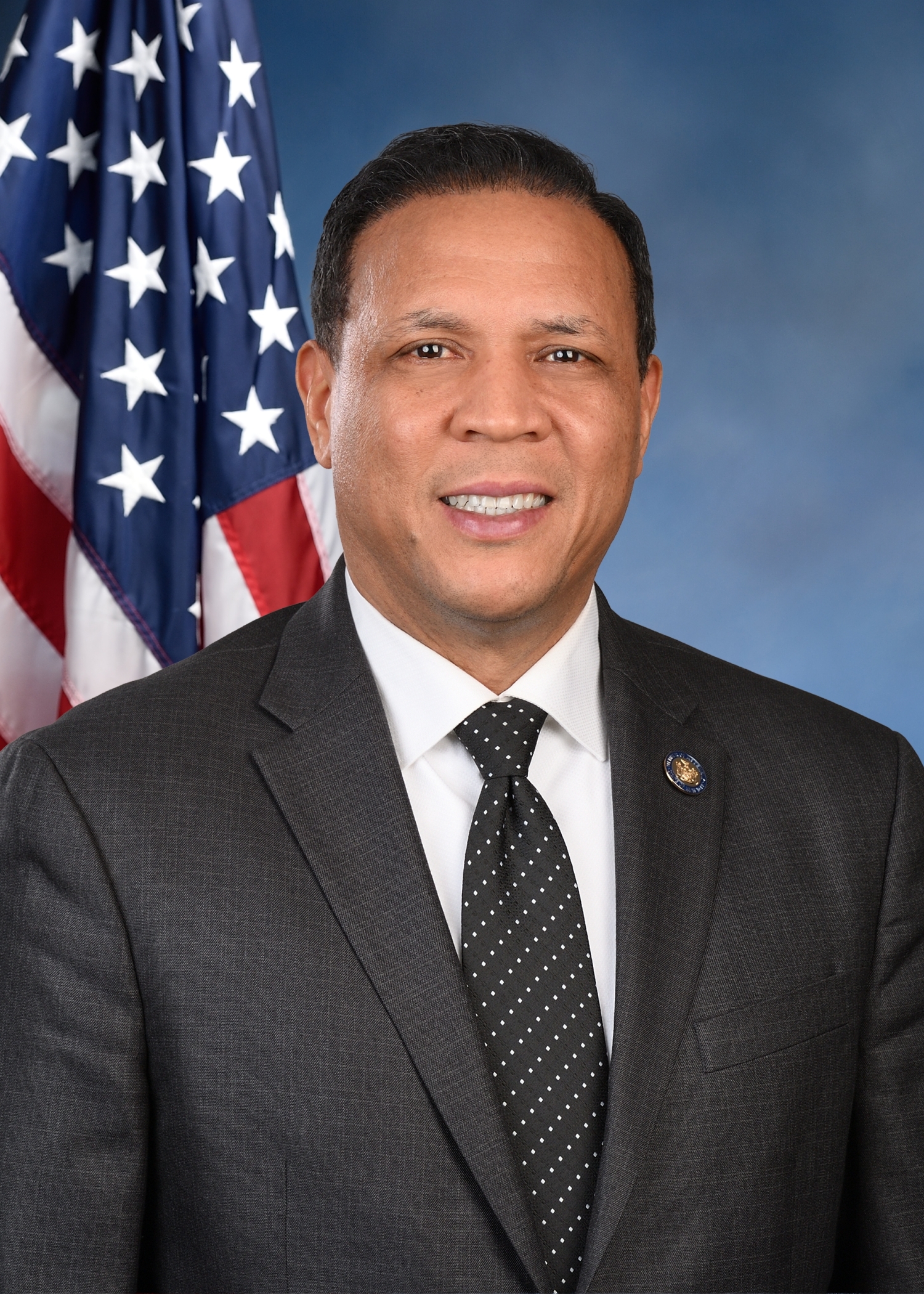  George Alvarez