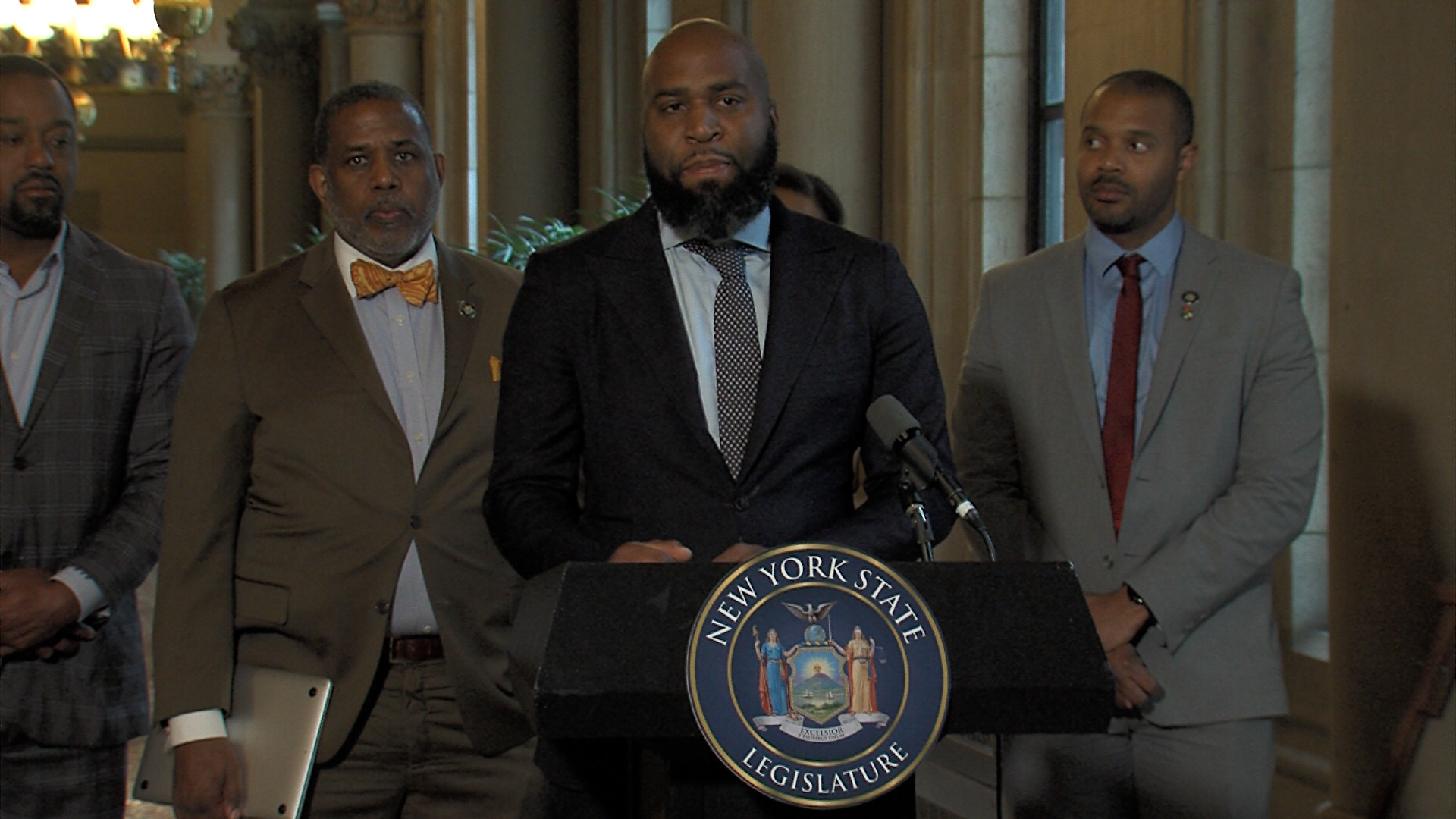 Cunningham Urges Passage of Deed Theft Protection Legislation