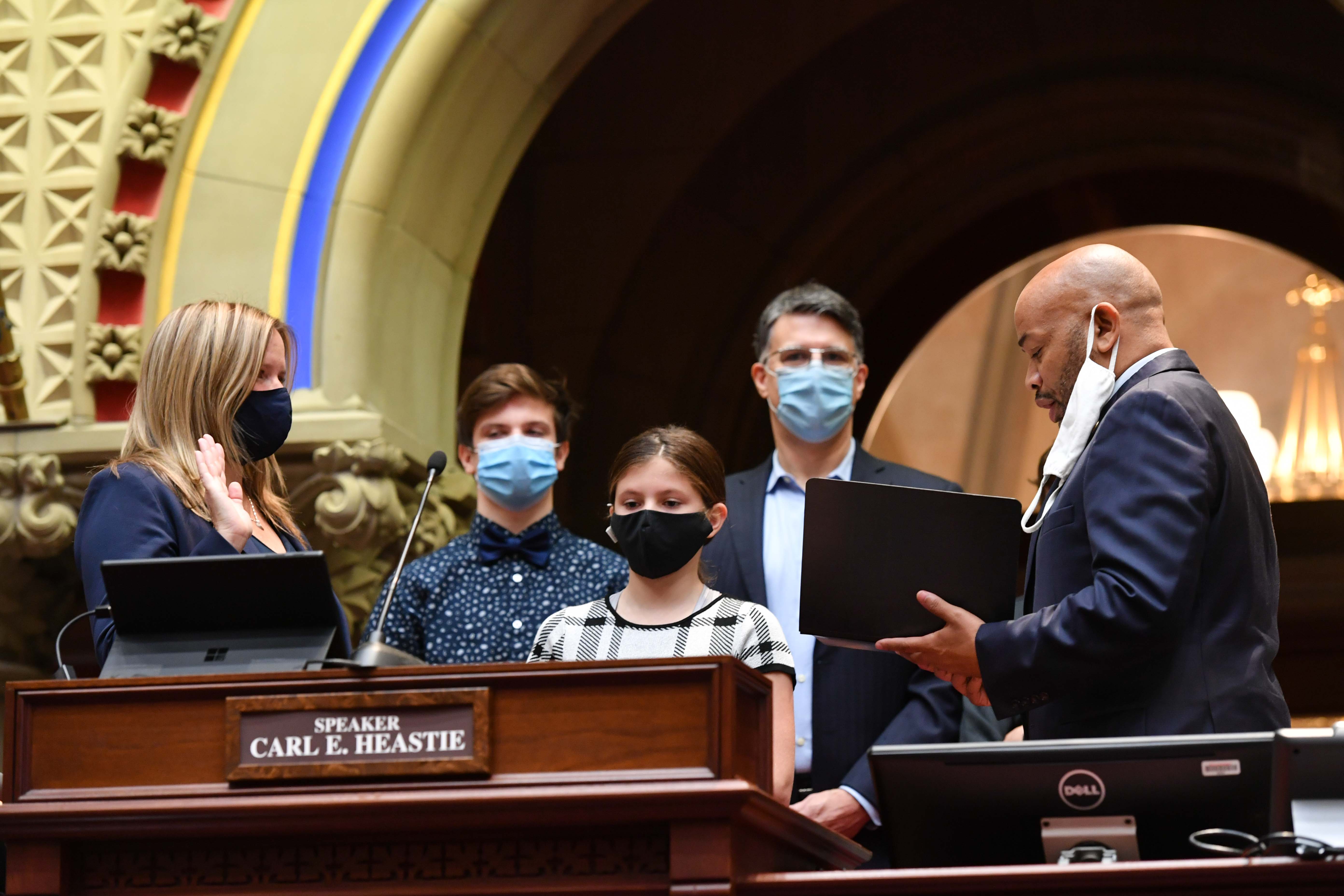 Speaker Carl Heastie swears in new Assemblymember Sarah Clark to represent the 136th AD