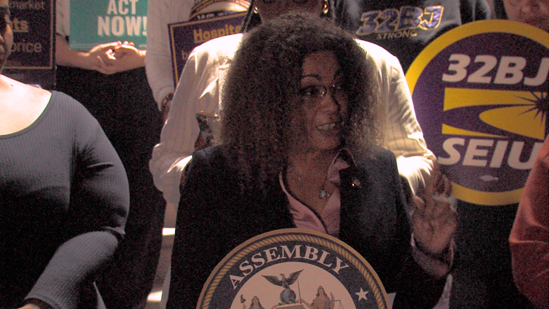 Tapia Joins 32 BJ/SEIU Members Calling for Passage of Fair Pricing Act