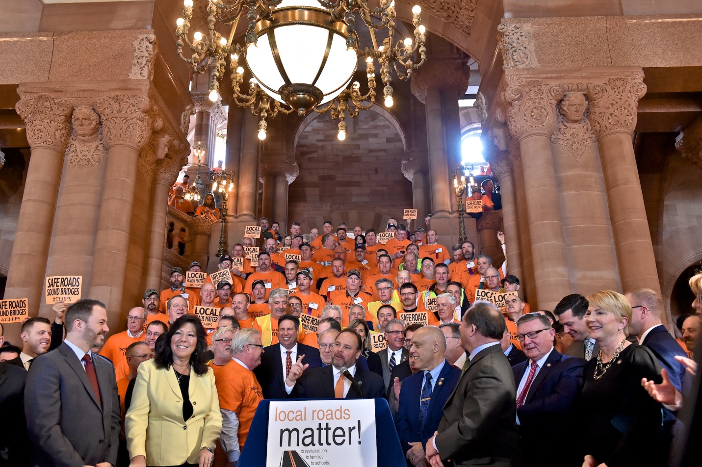 Assemblyman Brian Manktelow (R,C,I,Ref-Lyons) joined his Assembly and Senate colleagues along with hundreds of local highway workers, advocacy group representatives and local government officials for