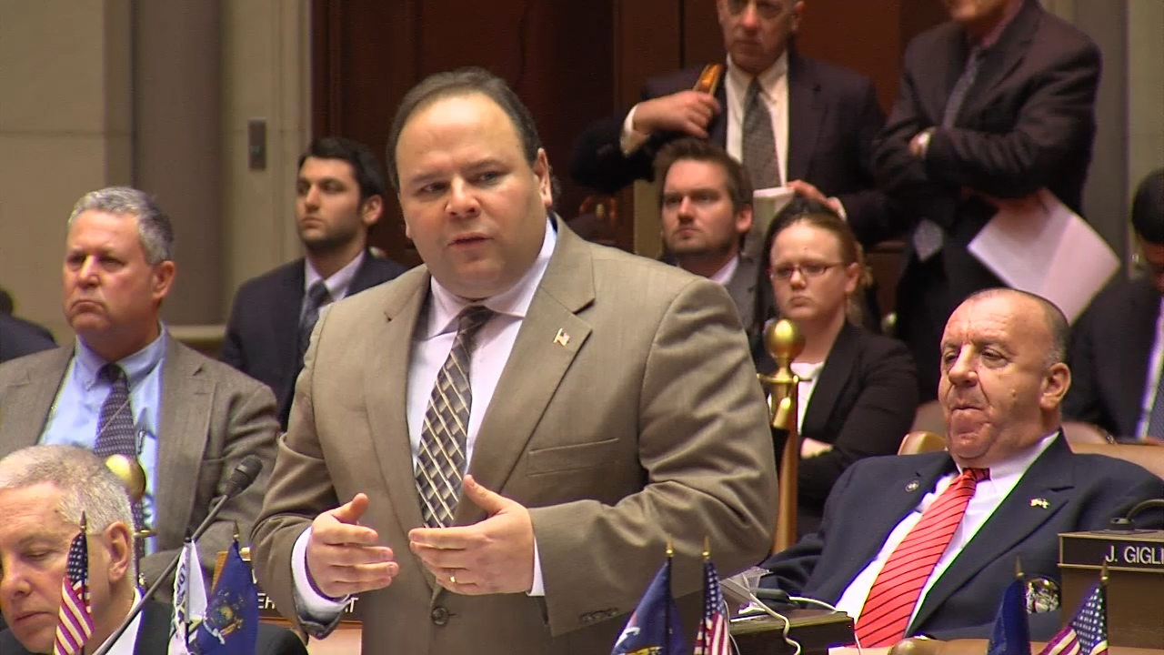 Palmesano Stands Up for Teachers