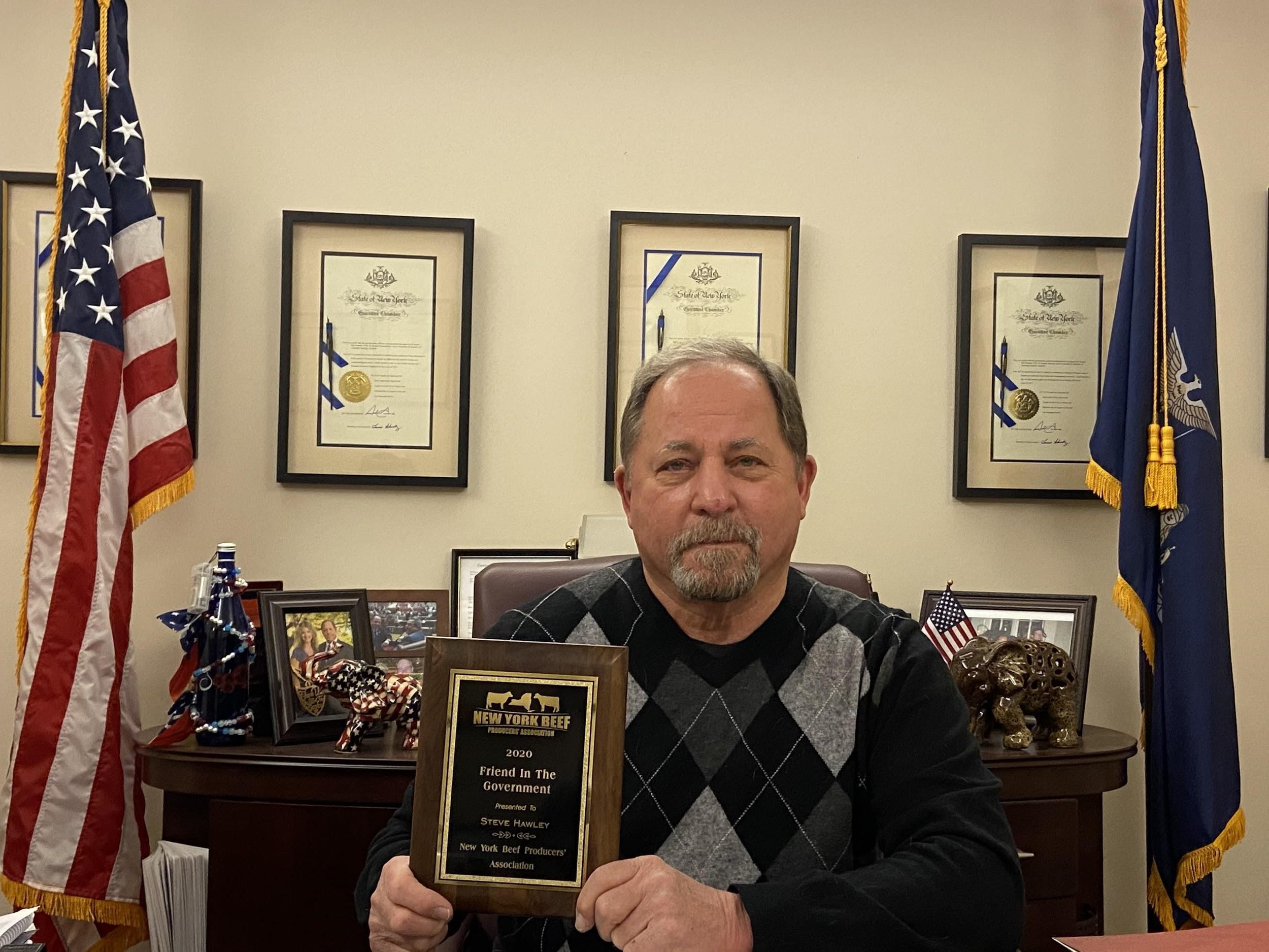 Assemblyman Hawley receives his award from the New York Beef Producers Association on February 5, 2021